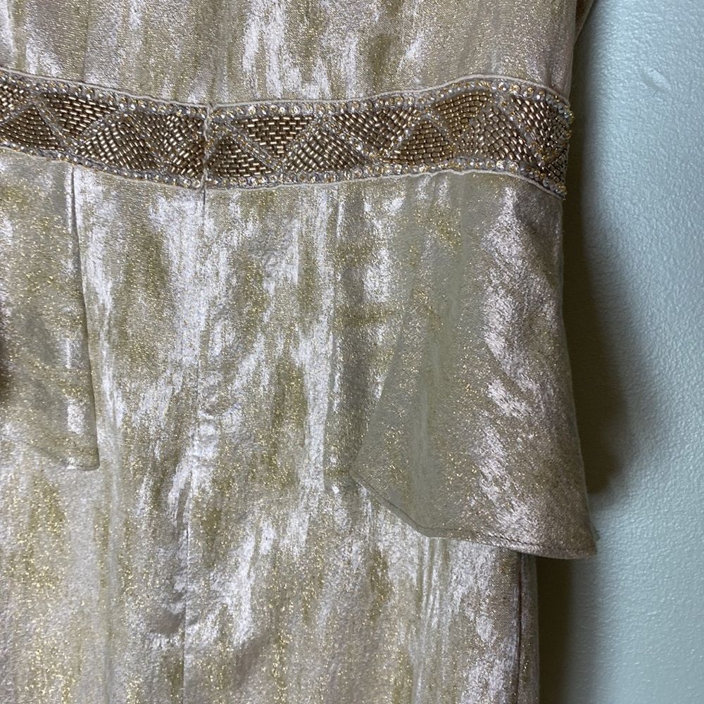 NWT Badgley Mischka Gold & Beaded Cocktail Dress. Size 6 - Picture 9 of 15